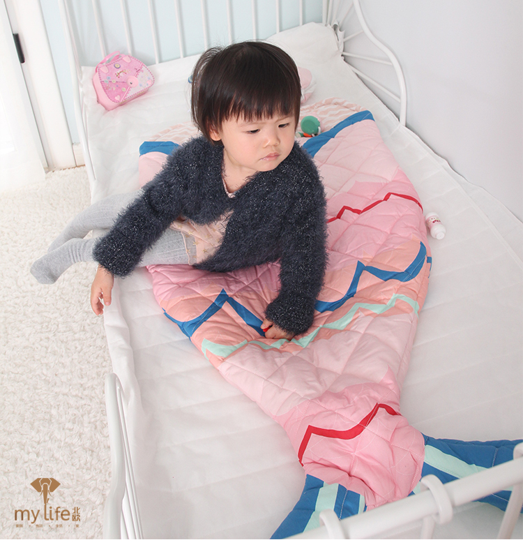 Trẻ em của túi ngủ bốn mùa cotton dày đa chức năng kính chắn gió dễ thương nhân vật dễ thương bé ngủ chống kicked bởi tạo tác