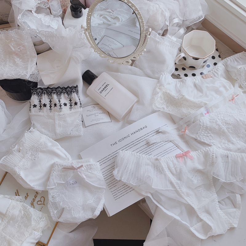 The lace sexy middle waist summer thin mesh translucent girl cute day system