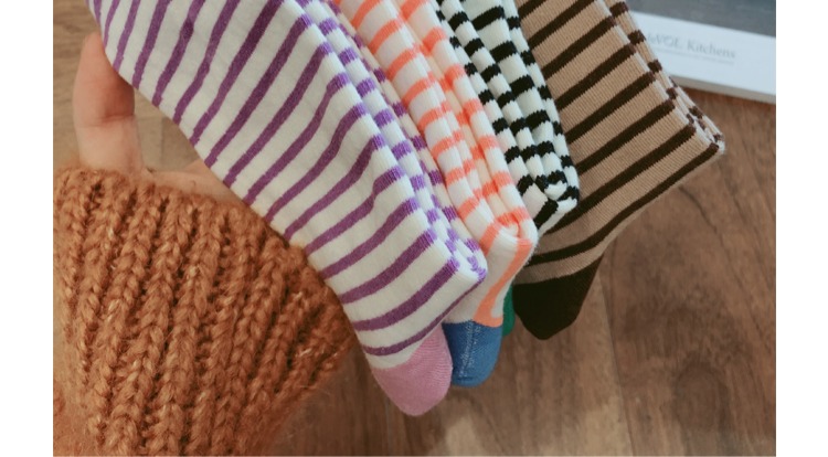 Vớ sọc rộng đầy màu sắc cho phụ nữ mùa thu và mùa đông vớ cotton Thiếu niên PS29 vớ dài