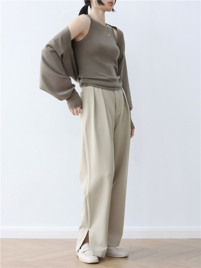 The new 2022 autumn collection of woolen knitted cardigan for women features a loose-fitting shawl with a laid-back style. It is a one-piece solid-color outerwear with a small coat pic 11