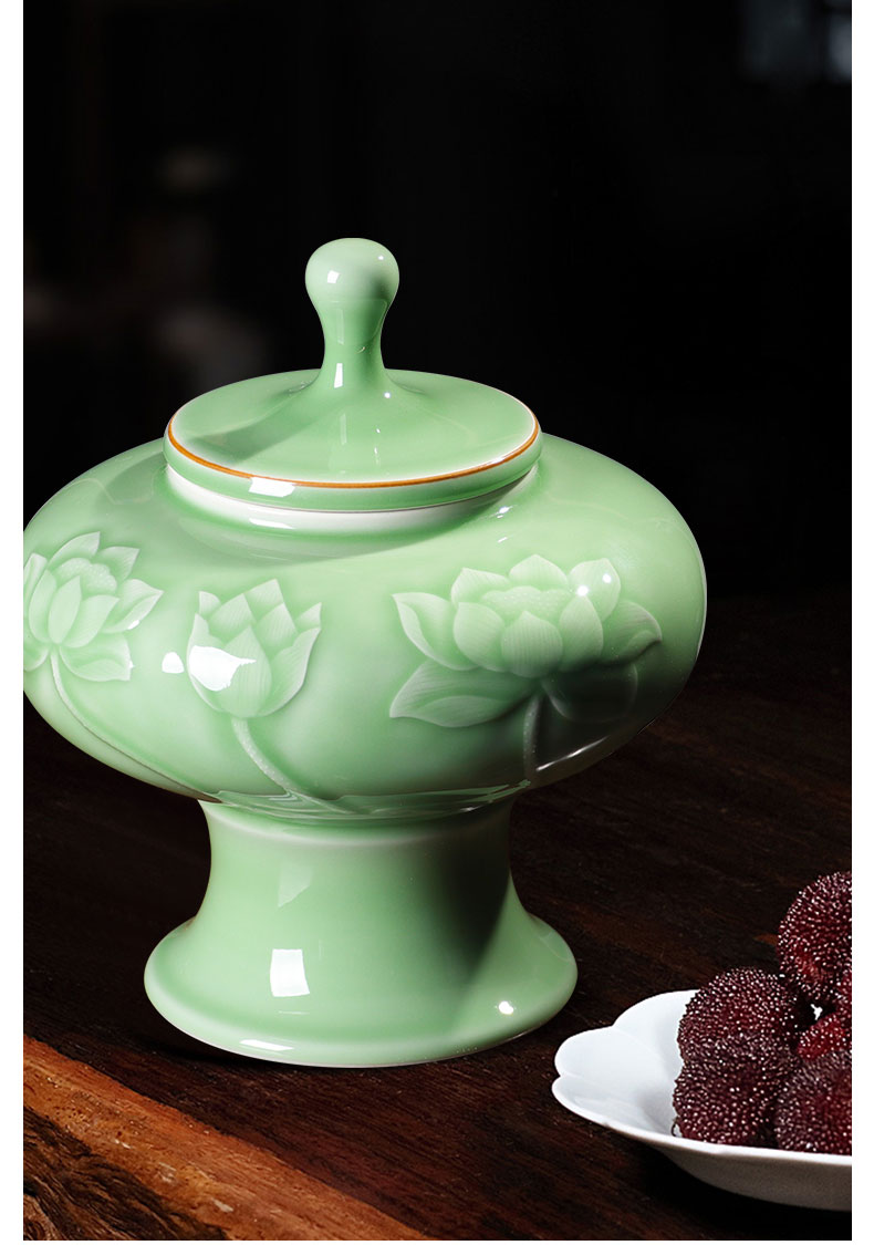 Jingdezhen ceramics craft furnishing articles reliefs green glaze lotus general tank storage tank is a new Chinese style household ornaments