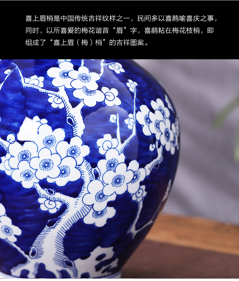 Jingdezhen ceramics hand - made antique blue and white porcelain vases, flower decoration of Chinese style household act the role ofing is tasted furnishing articles sitting room