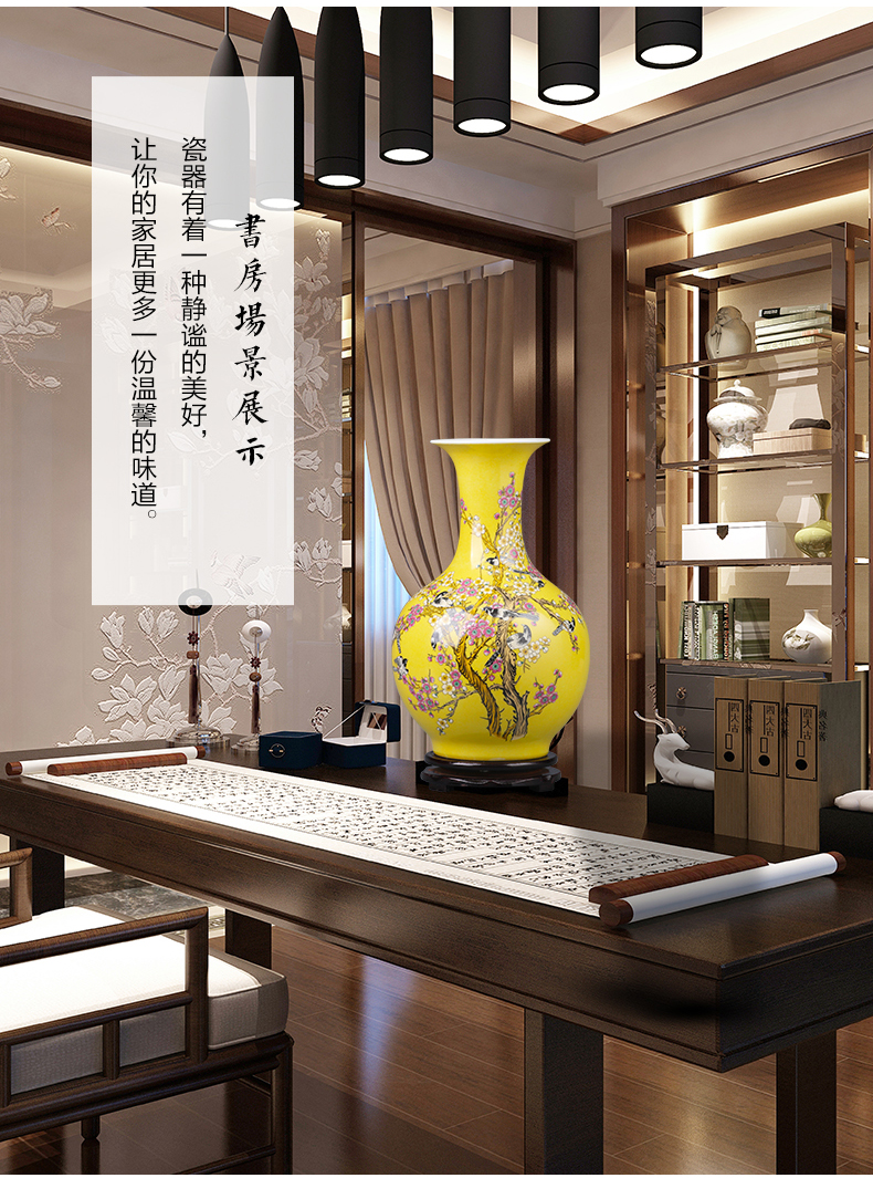 Jingdezhen ceramics vase furnishing articles yellow the design of the sitting room TV ark adornment of Chinese style household porcelain arranging flowers