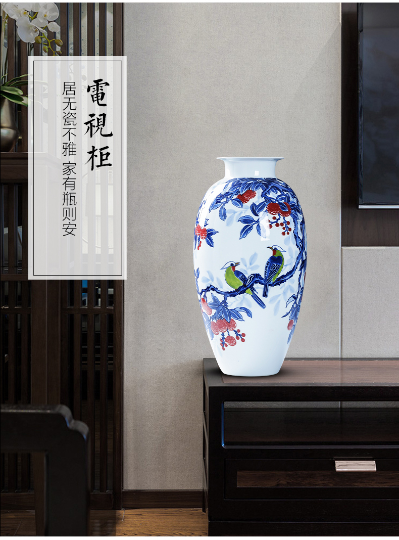 Blue and white porcelain of jingdezhen ceramics furnishing articles hand - made vases, modern Chinese style living room TV cabinet decoration decoration