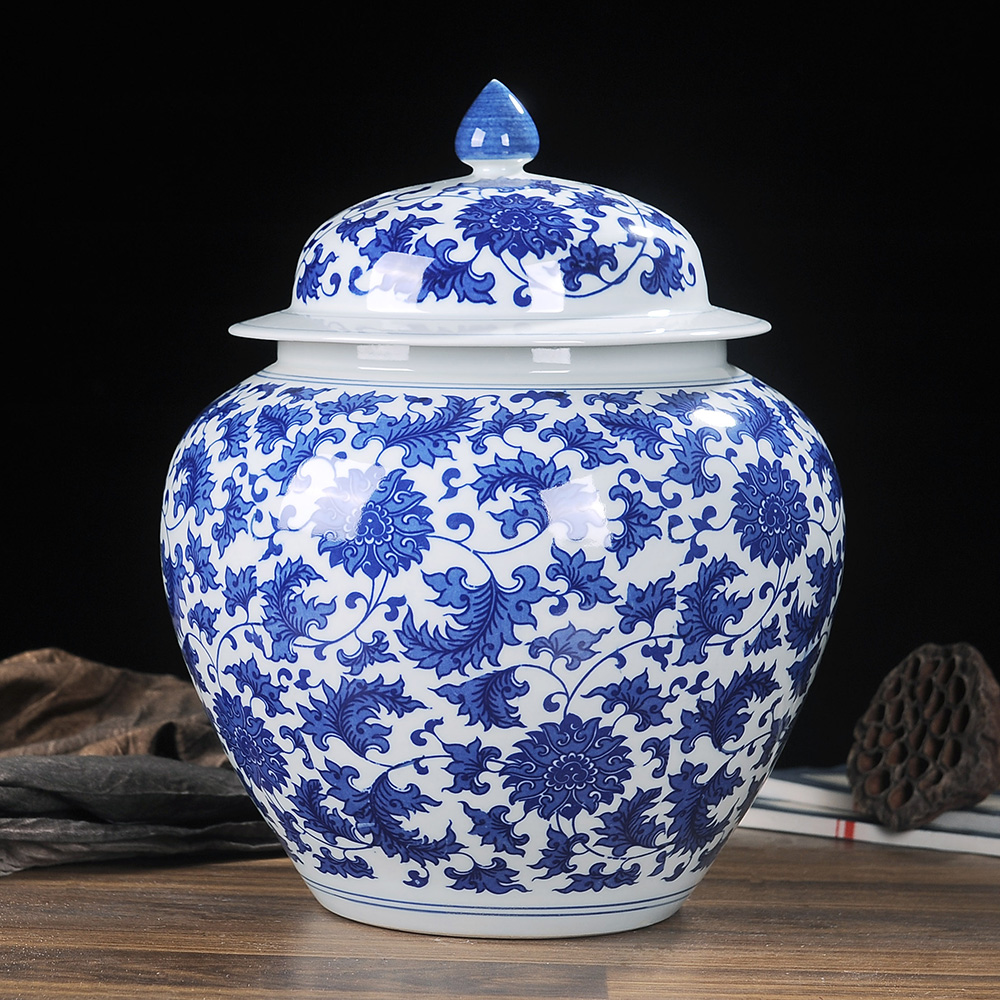 Jingdezhen ceramics ornaments blue and white porcelain general jars storage jars porcelain jars with lid tea jars large decorations