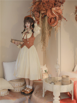 taobao agent [To Alice] C6006 Original Anne handsome and irregular skirt retro shirt skirt+vest