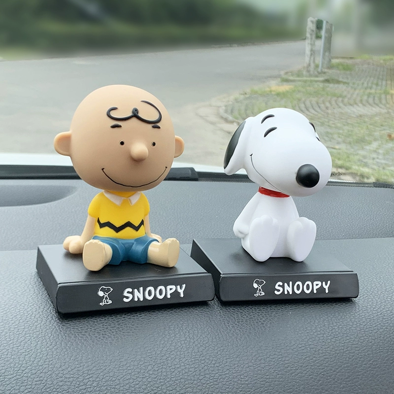 Snoopy trang trí ô tô lắc đầu sáng tạo búp bê trang trí ô tô phụ kiện ô tô phụ kiện ô tô dễ thương - Ô tô nội thất Accesseries