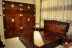 Nội thất gỗ gụ Indonesia gỗ hồng mộc đen 1,8 mét giường đôi rộng rãi Dalbergia phòng ngủ gỗ rắn trên tủ kết hợp giường cưới - Bộ đồ nội thất Bộ đồ nội thất