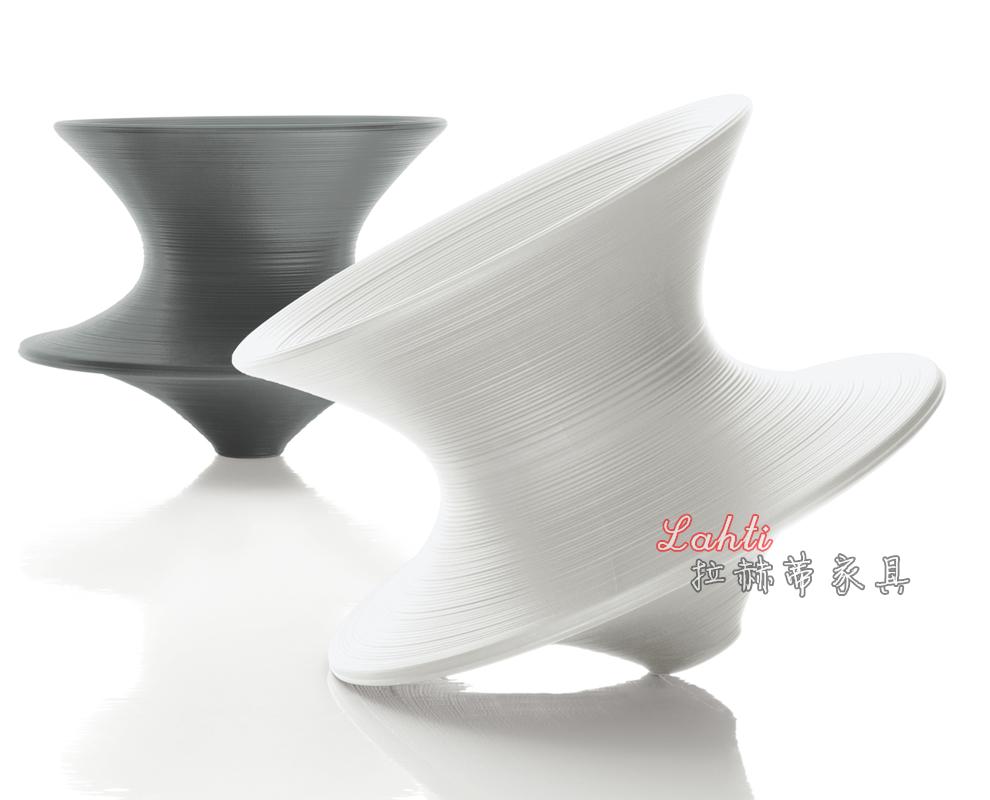 Eurostyle Top Chair Outdoor 360 Degrees Swivel Tumbler Chair Creative Styling Glass Fiber Casual Chair Designer section