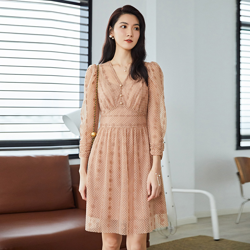 2020 Spring Summer New Law style retro collection waist display slim high end name Yuanyuan Aging Foreign Dress Femininity Goddess Van