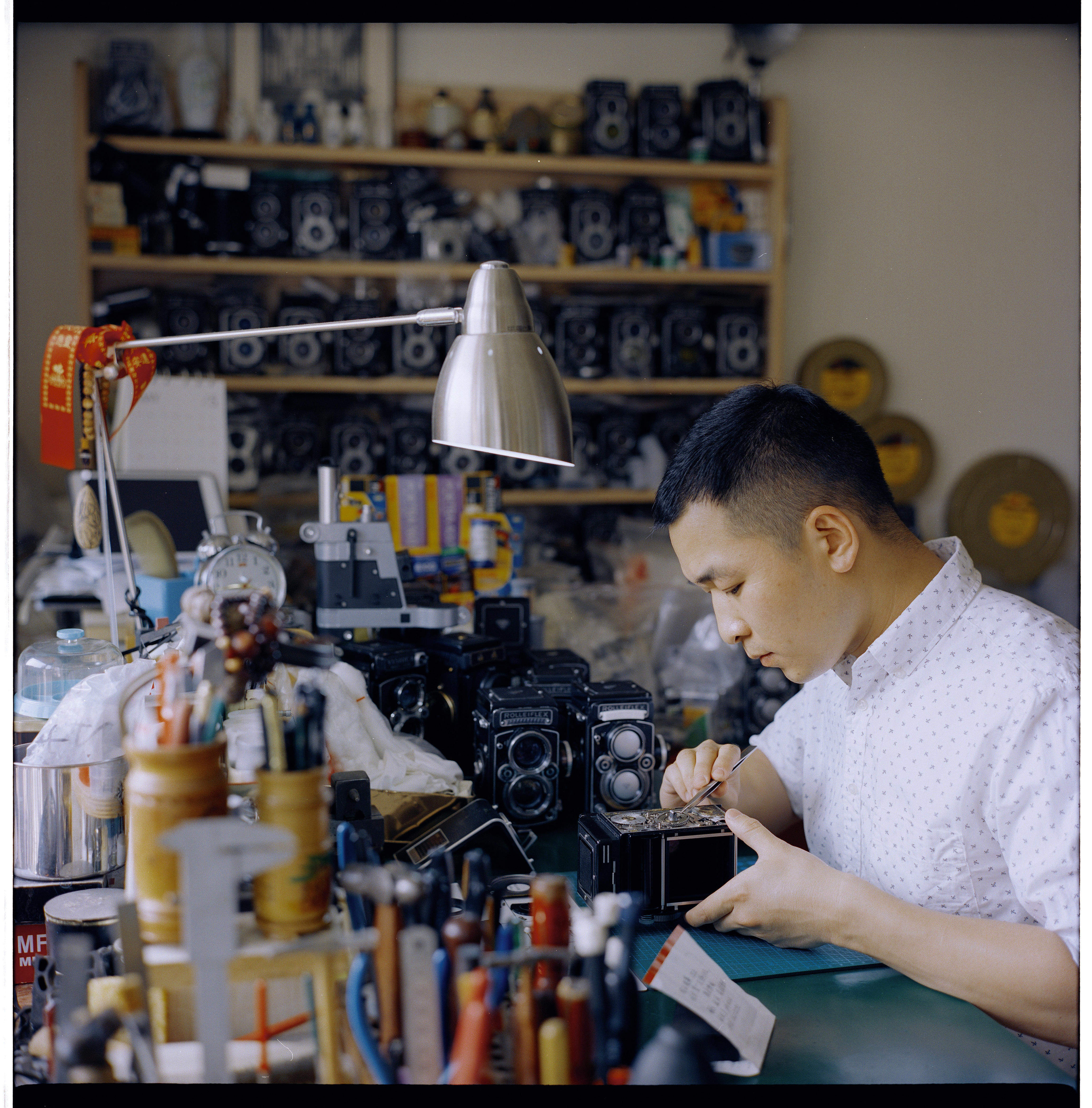 Professional Maintenance Medieval Camera Retro Art Photographic Film Glue Roll Camera Germany Japan Imported Antique Camera