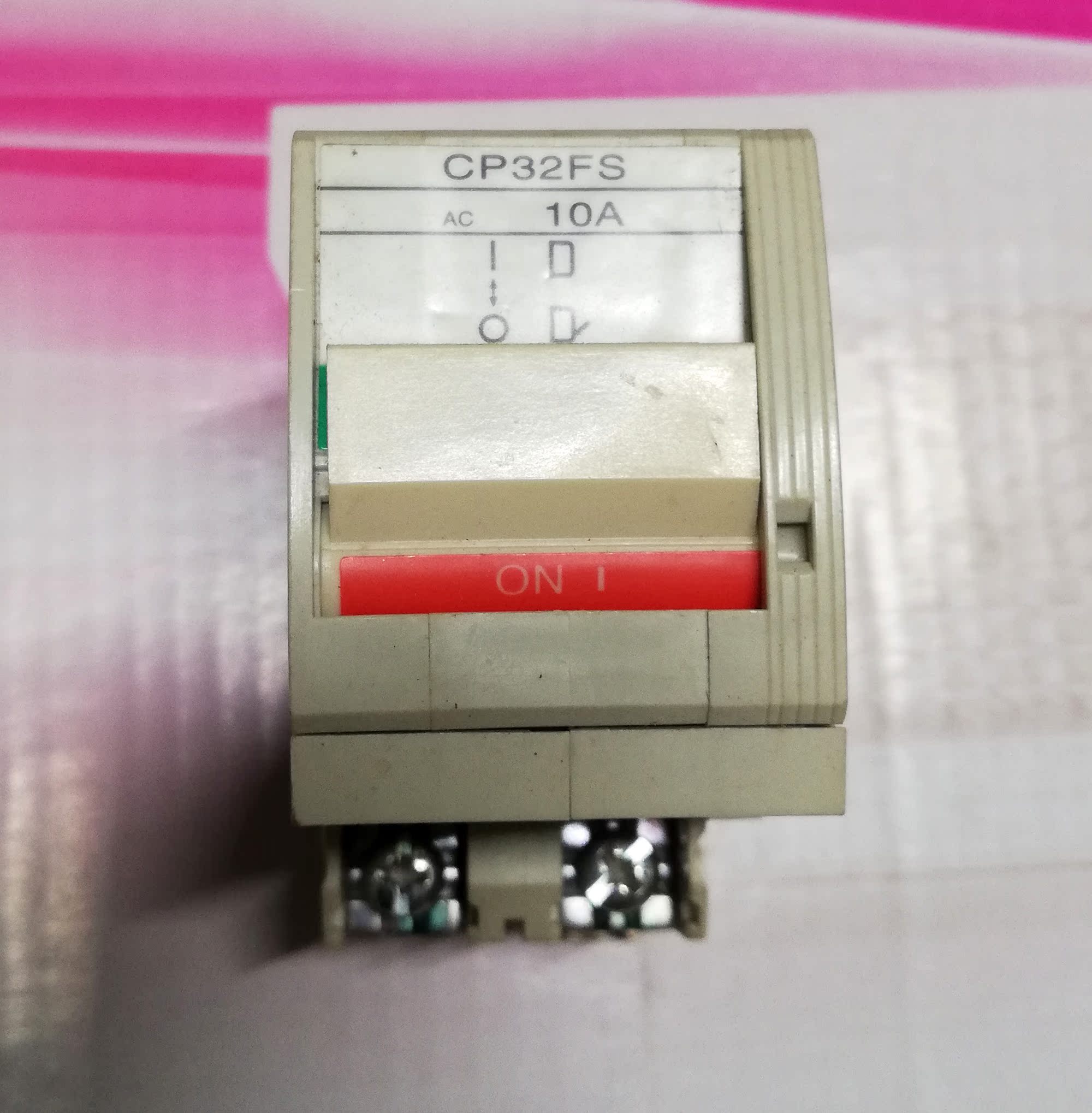 The FUJI Fuji CP32FS 10D 10A breaker