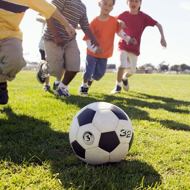Bóng kèn da chính hãng ít trẻ em Bóng thứ 3 World Cup cổ điển khối đen trắng dạy thực hành đặc biệt