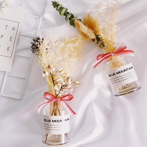 Douyin with net red ins walking heart birthday small gift dried flower transparent glass bottle set to send girlfriend ornaments