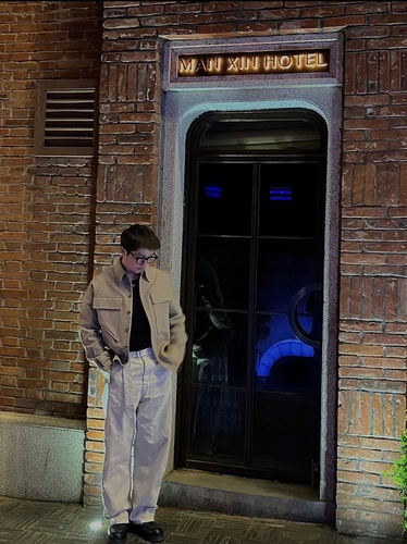 I795 LEMA23SS Джинсы Twisted Belt Jeans White Bargare