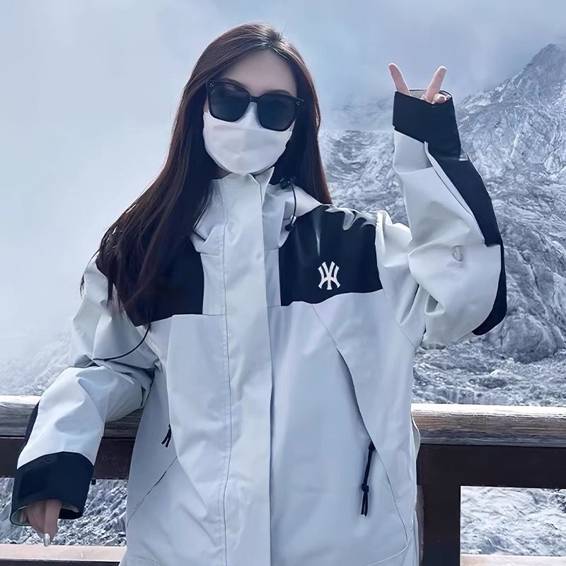 Women's Outdoor Mountaineering Jacket, Three-In-One Jacket for Tibet Travel, Detachable Windproof and Waterproof Jacket for Couples, Men's Jacket