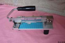 Japanese-made manual paper cutter using wallpaper blade woodworking paper cutter photo paper cutter nostalgic old-fashioned items