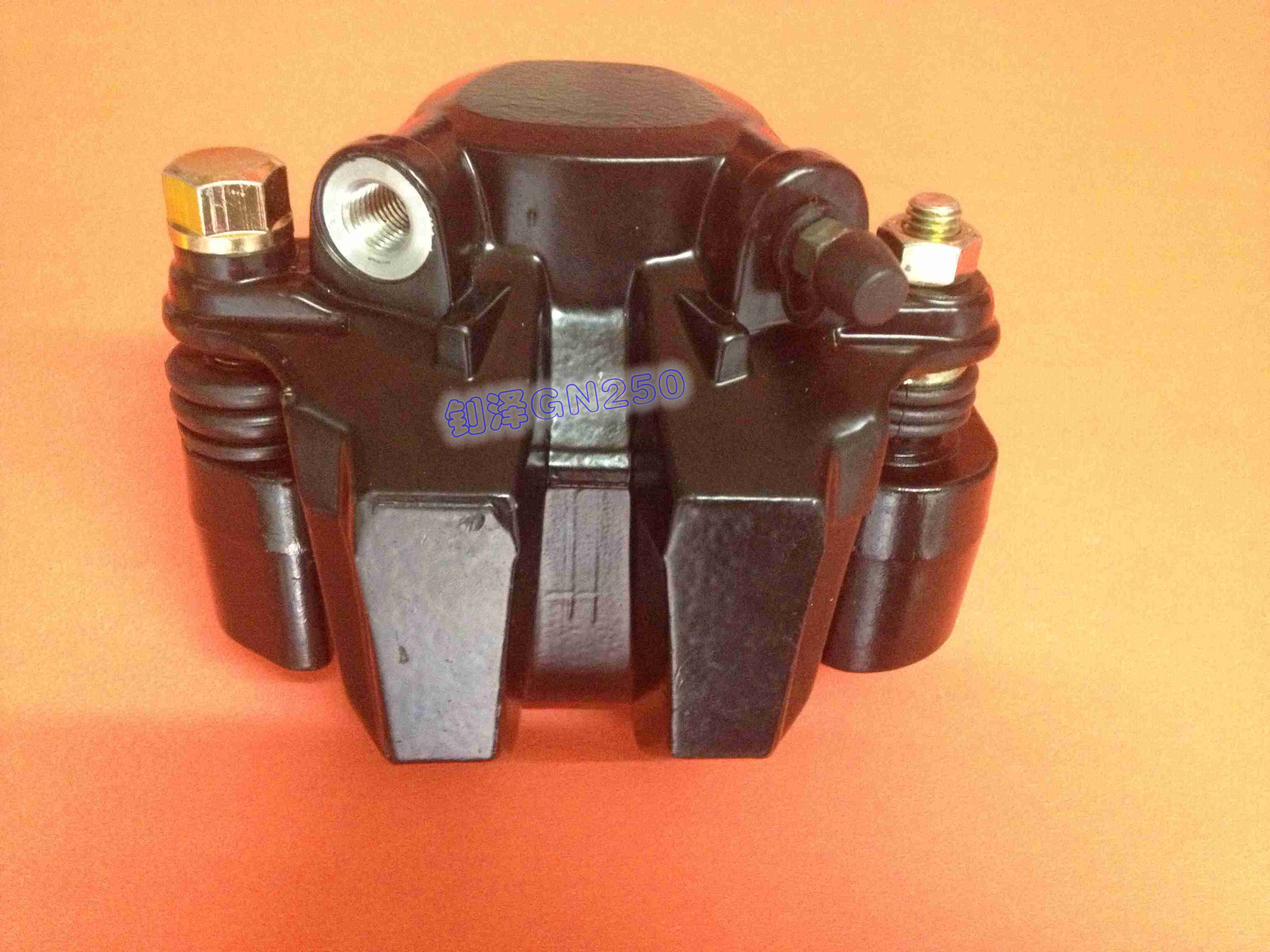 GN250 pump GN250 front brake disc under pump GN250 brake pump front brake caliper