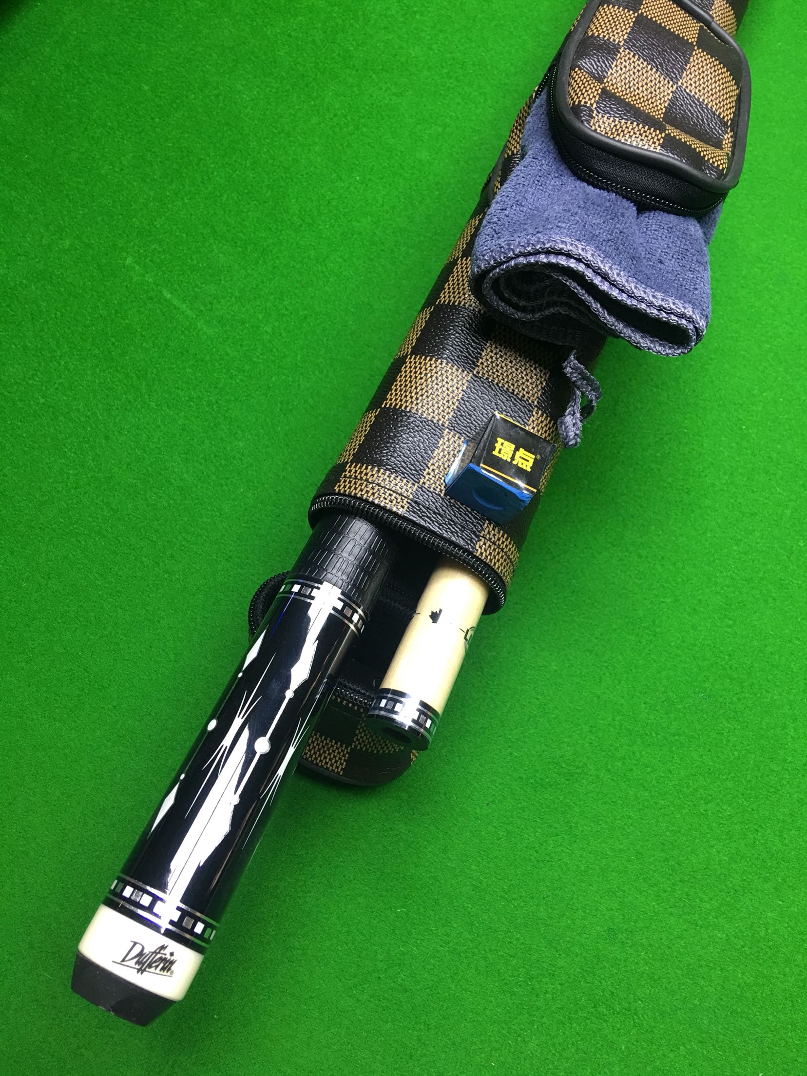 Billiards Club Canada Daffanie Nine Club Snock Black 8 8 Chinese Bills Club Hand Rock