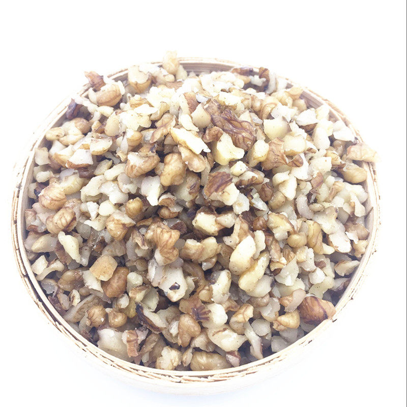 Fresh original wild walnut kernels 500g broken kernels bulk mountain paper skin thin shell walnuts vacuum packaging new goods
