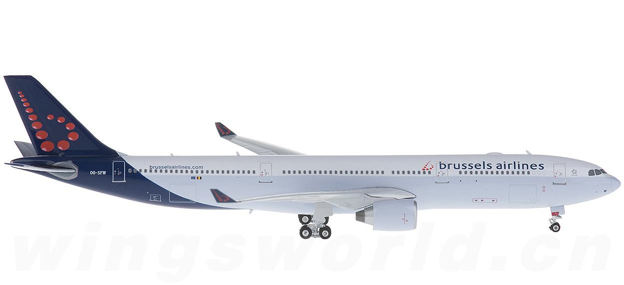 PH11205 1:400 Brussels Airbus A330-300 OO-SFW