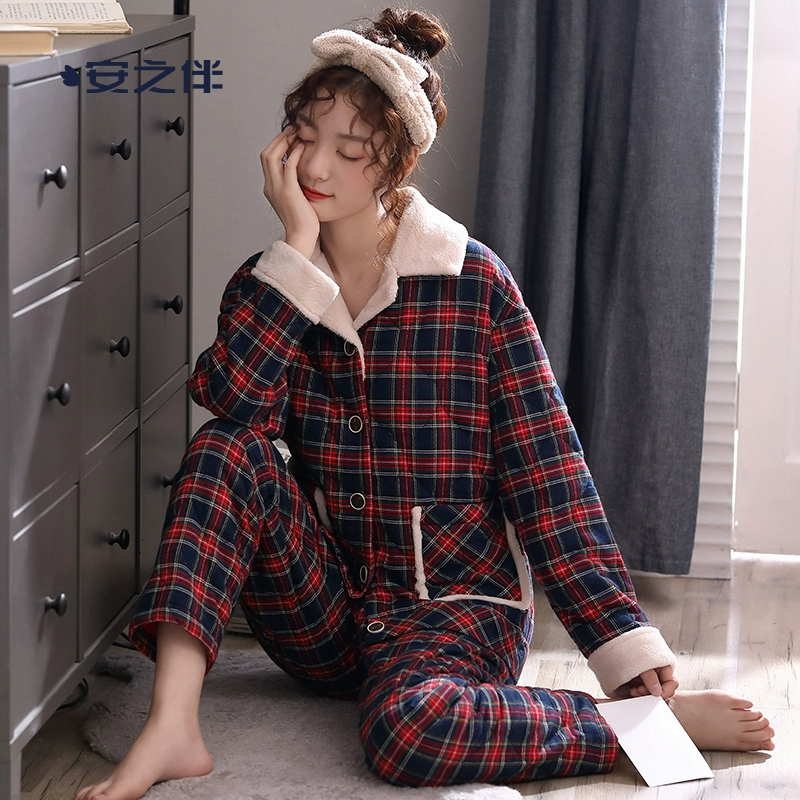 Bộ đồ ngủ đồng hành của Ann dành cho nữ mùa đông ba lớp ấm áp dày ấm Hàn Quốc giản dị mùa thu và mùa đông phù hợp với dịch vụ nhà áo khoác độn - Cha mẹ và con