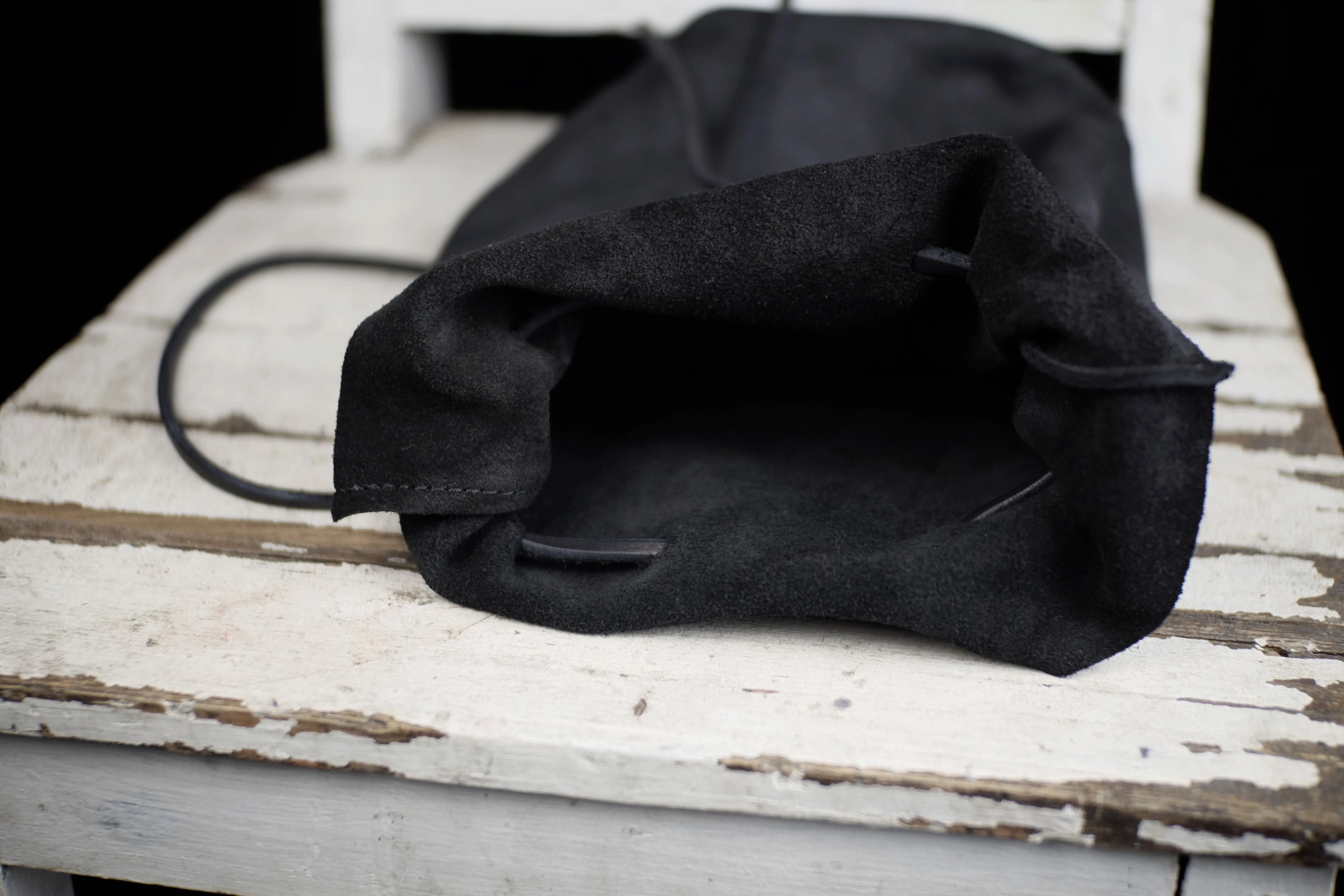 Black matte leather shoulder bag one shoulder, DIY