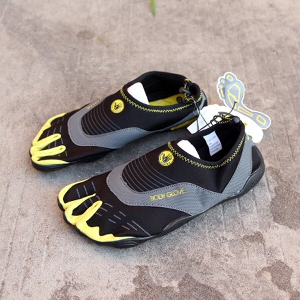 River tracing five-finger shoes non-slip soft-soled yoga shoes sports fitness shoes running shoes mountaineering rock climbing shoes split toe corrective shoes