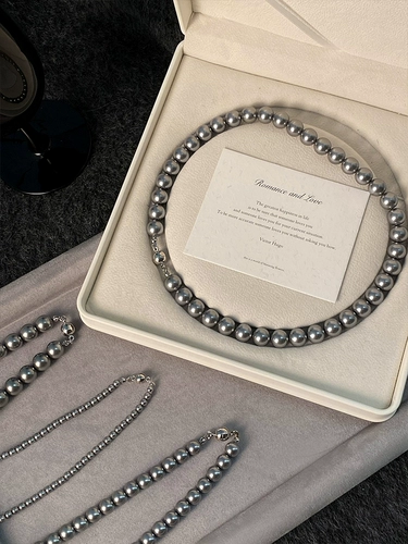 Ожерелье Shijia Zhen Duo Ma с платиновым серебристо-серым жемчугом 𫔀Женская легкая роскошная цепочка для свитера высокого класса с магнитной пряжкой 𫔀