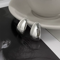 Ушная игла каплевидная (S925) (диаметр около 3см)