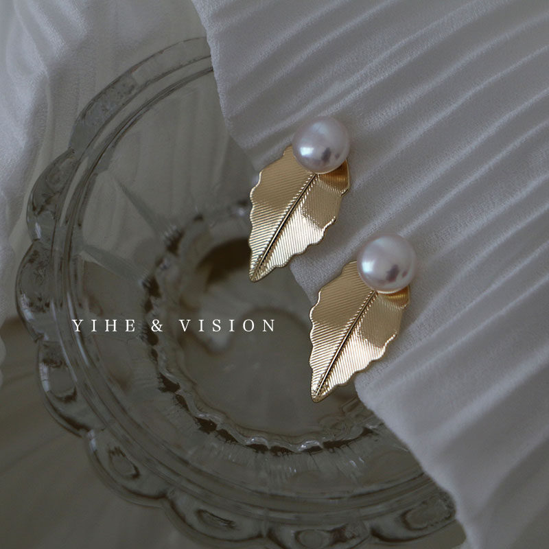 YIHE Original Design (One Leaf Flat Boat) Elegant Joker Freshwater Pearl Leaf 925 Tremella Nail