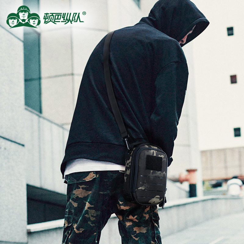 Running bag Men's Tide Brand Mobile Phone Bag Wear Belt Kit Multifunctional shoulder bag Tactics Street Hip Hop Bag