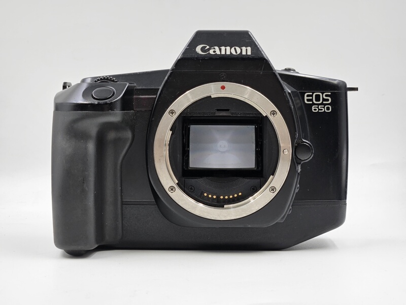 Canon Eos 650 135 Film Slr Automatic Film Slr Camera Body Series Retro Traditional Canon Eos 650 135 Film Slr Automatic Film Slr Camera Body Series Retro Traditional