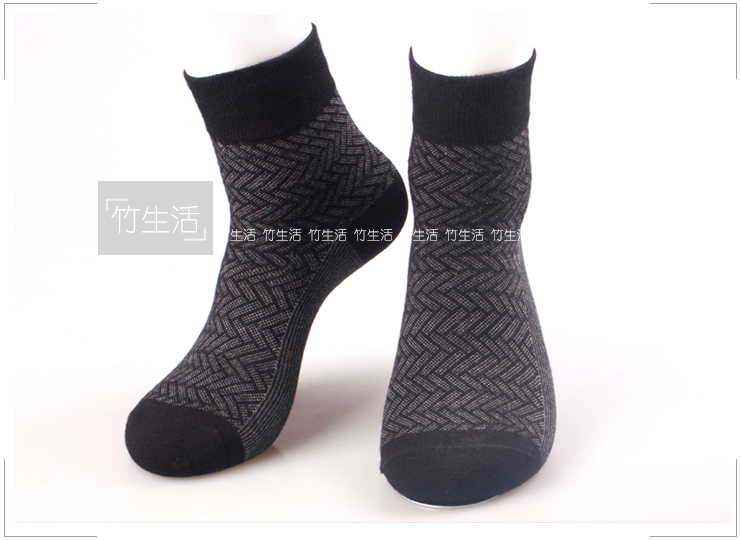 Vớ tre bằng sợi tre tất xỏ ngón