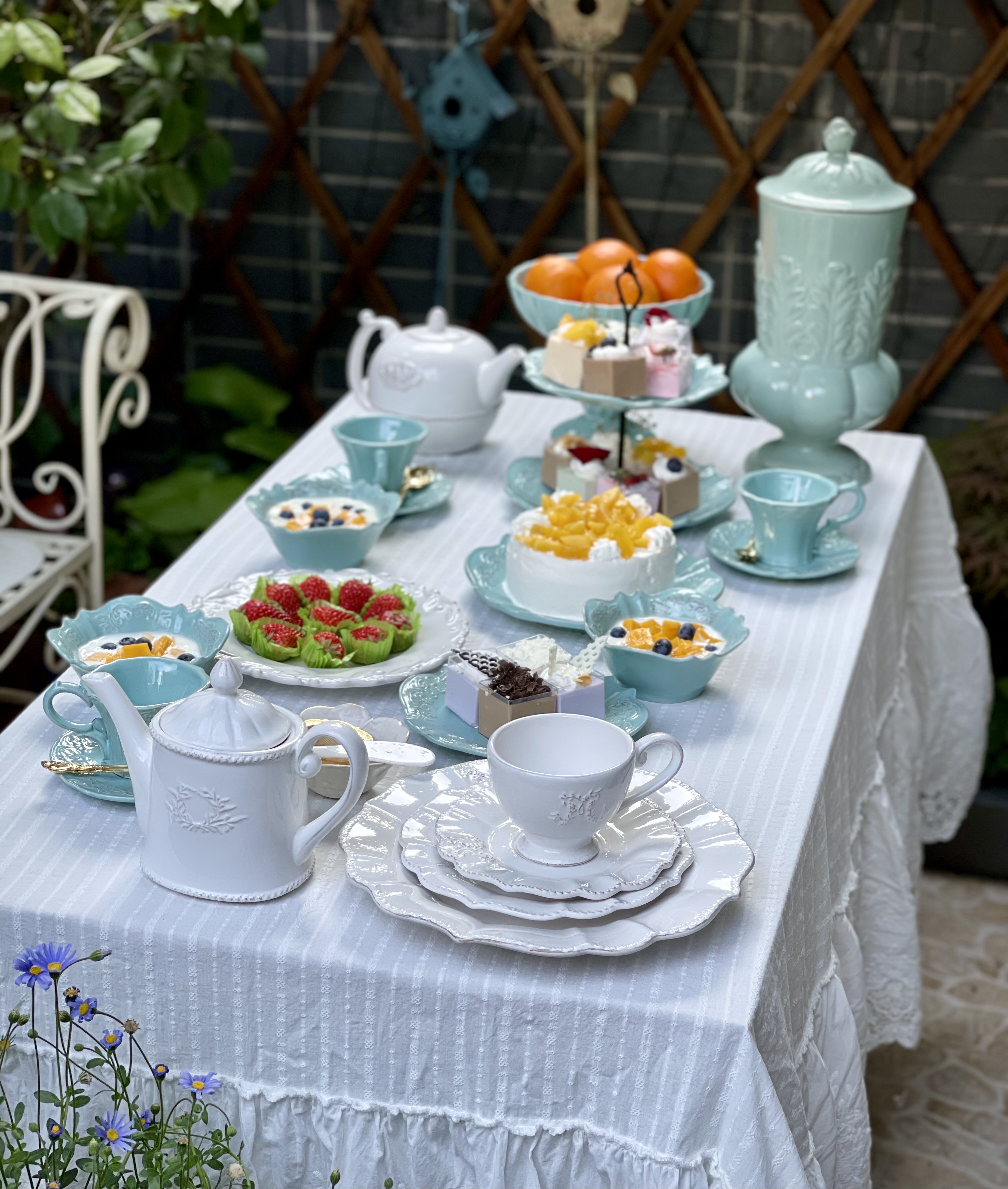 Blue Relief Tea Set Outlet Japan Original Single Method For Old Lower Afternoon Tea Coffee Cup Double snack tray