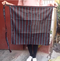 Черные и красные полоски полиэстера