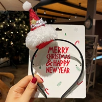 Рождественская шапка с имбирной буквой