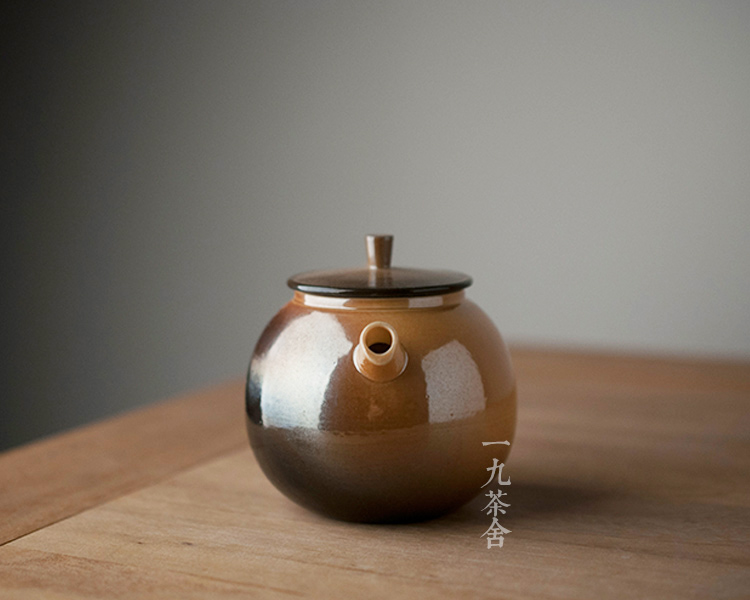 Jingdezhen ceramic firewood teapot home xi shi kung fu tea set the pot of single pot pot of tea to side collection trumpet