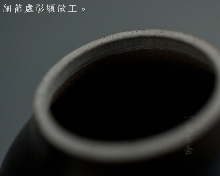 Jingdezhen ceramic teapot home tea kettle black tea tea is the tea pot of kung fu tea pot of tea