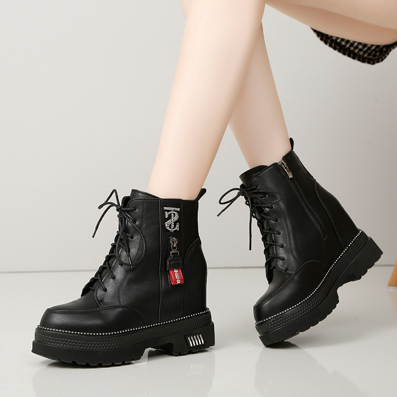 Leather inner heightening Martin boots women's 2022 new autumn and winter fleece boots thick bottom all-match thin and small short boots