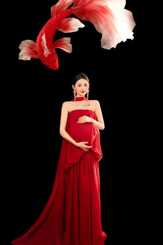 New Style Photo Studio Maternity Plus-Size Red New Chinese Style National Style Koi Fish New Year Theme Photo Shoot Clothing Portrait Art Photo
