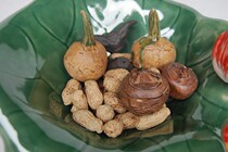 Simulation tea ceremony ceramic props peanut water chestnut mushroom horseshoe tea ceremony landscaping decoration Crafts accessories decoration