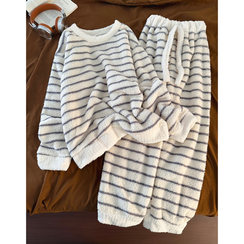 Furry Simple Striped Casual Half-Velvet Pajamas for Women, Autumn and Winter Thickened Coral Velvet Home Wear Set