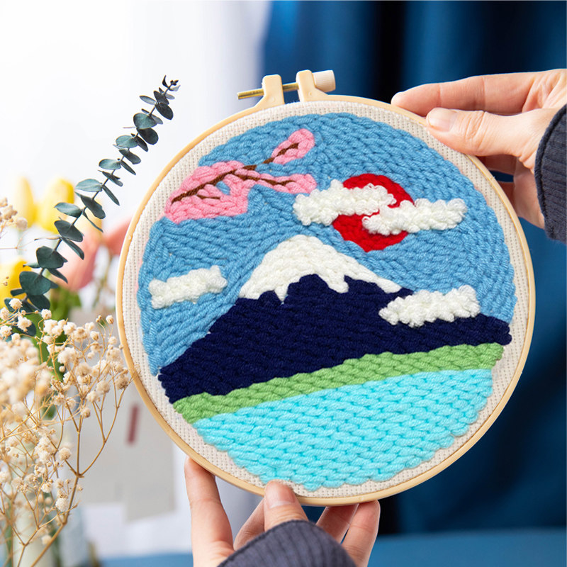Fun Russian poke embroidery hand embroidery diy woolen drawing couple embroidery poke poke poke show needle material bag