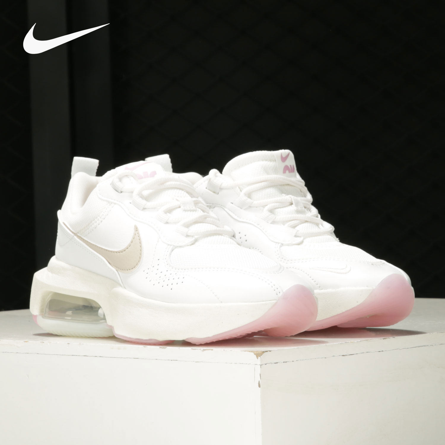 Nike Nike's new AIR MAX VERONA Women's air cushion lacing shock sneaker CZ3960