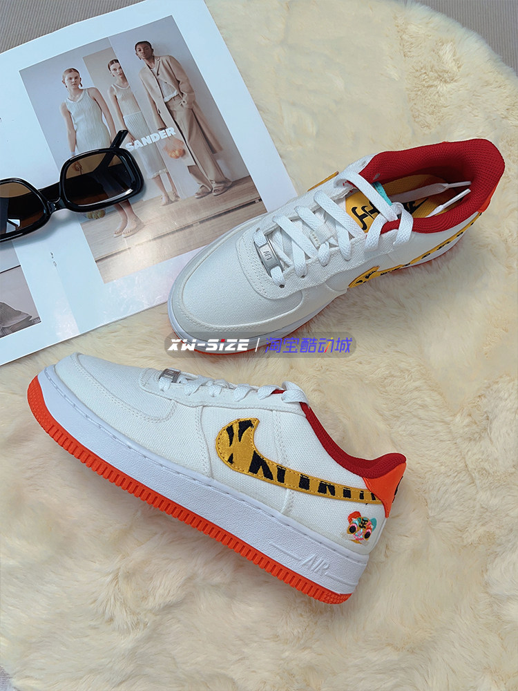 обувь на тонкой подошве ( для скейтборда ) nike af1女子虎年限定空军板鞋
