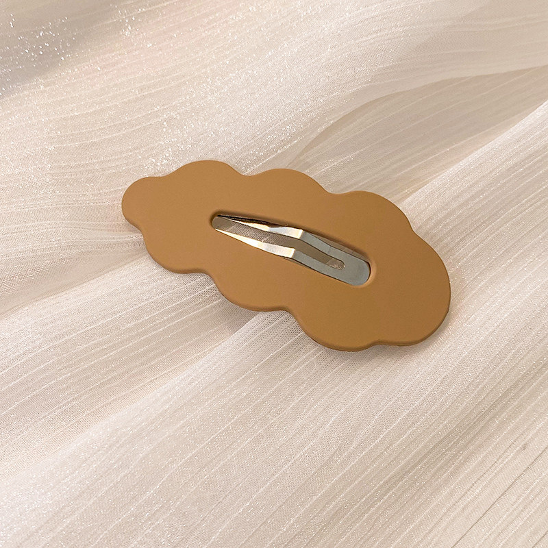 images 18:The small hair clip with the cute hair card on the side of the woman. The duck mouth is simple and exquisite Liu Hai's headdress card