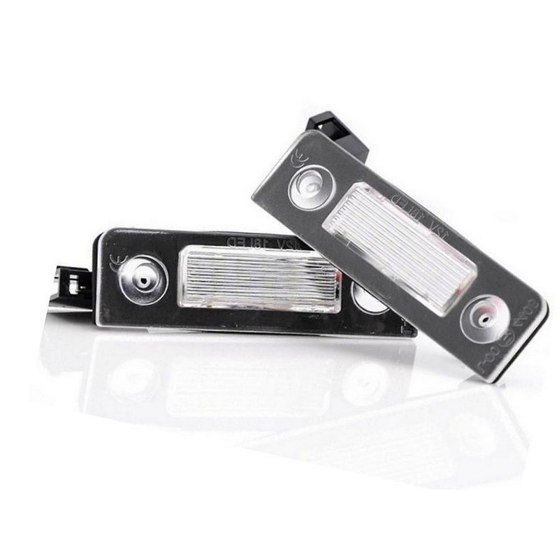 Suitable for the Fox Skoda licence lamp 18LED white light black cotton pair