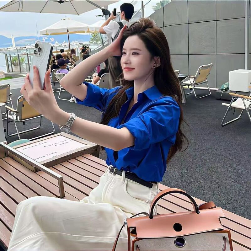 High-End Klein Blue Top for Petite Women, 2026 New Style Casual French-Style Loose Long-Sleeve Shirt
