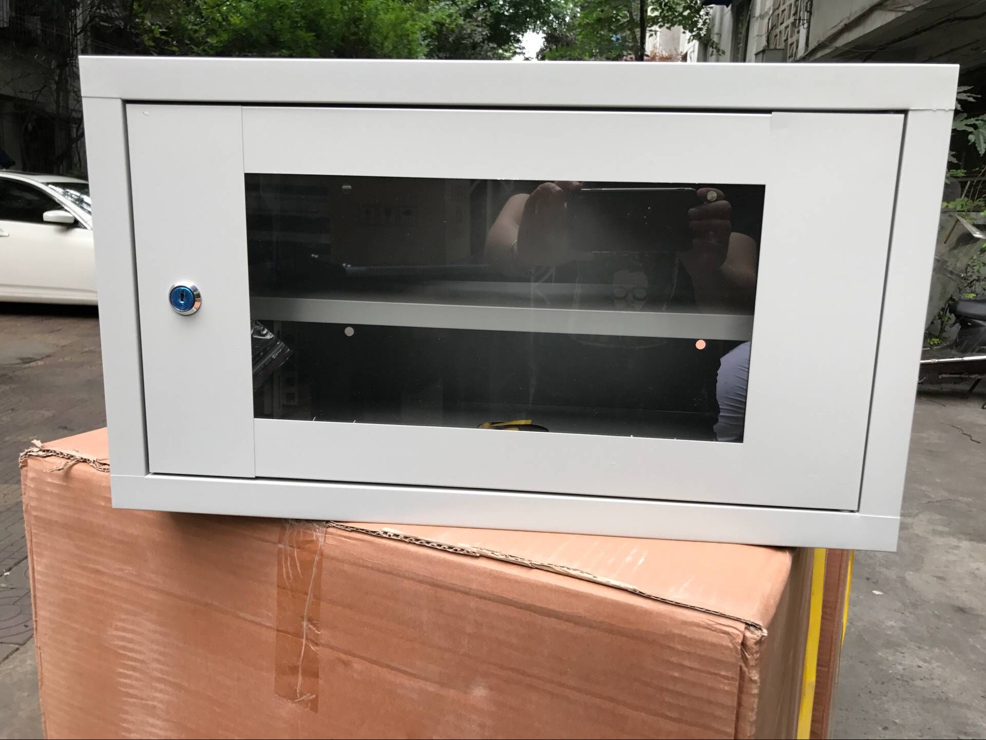 4U 4U 6U 6U 12U 12U wall-mounted Internet cabinet wall cabinet monitoring network exchange cabinet weak electric cabinet